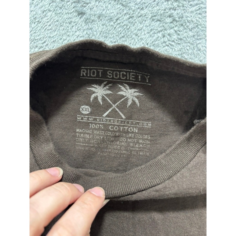 Riot Society T Shirt Men XXL Brown Skull Rose Graphic Cotton Short Sleeve - Picture 6 of 9